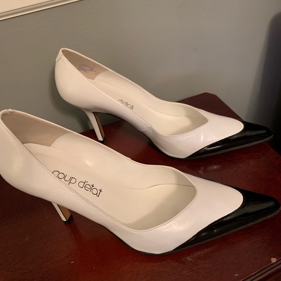 Heels - Picture 2 of 3